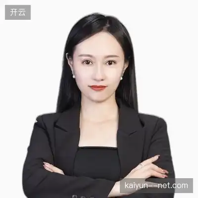 崔梓国